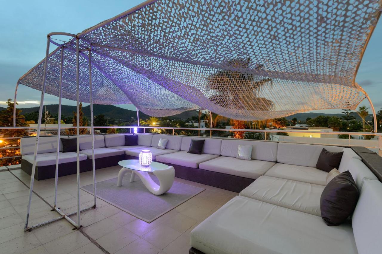 Serena Villa Sant Francesc de s'Estany ภายนอก รูปภาพ