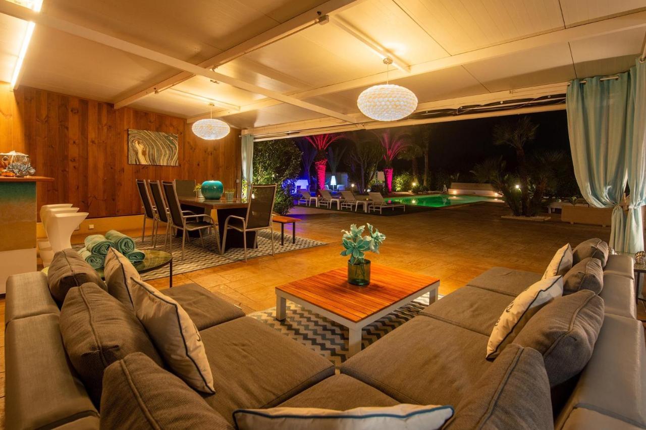 Serena Villa Sant Francesc de s'Estany ภายนอก รูปภาพ