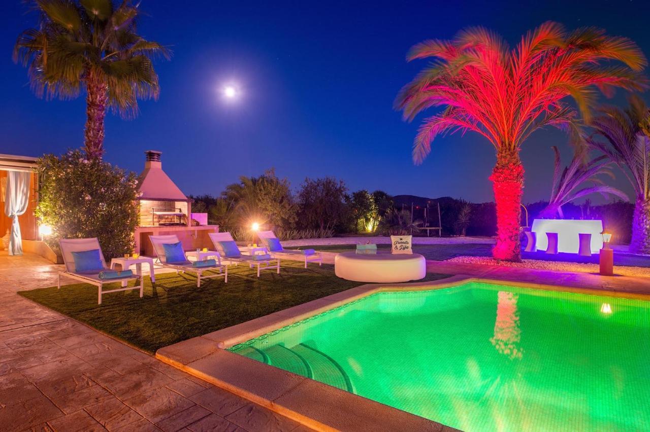 Serena Villa Sant Francesc de s'Estany ภายนอก รูปภาพ